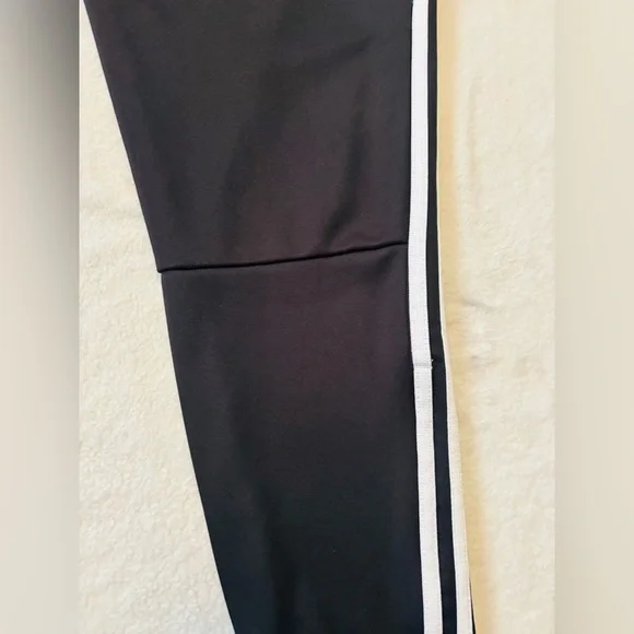 Adidas Climacool Black Trainers with White Stripes EUC Size Small - Picture 5 of 6